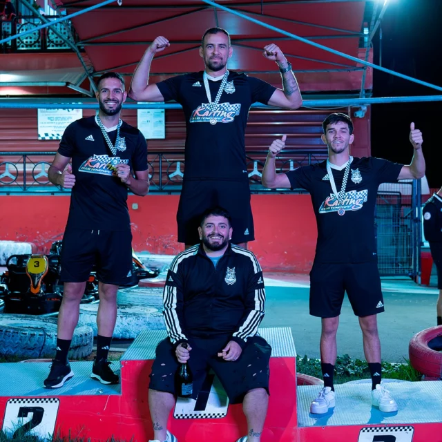 🥇🔥🇪🇸 ¡El podio te espera en Karting Club! ¿Tienes lo que hace falta para llegar a lo más alto? Compite, adelanta y celebra la victoria con tus amigos 🏁 ¡Hoy puede ser tu día de gloria!📍¡Nos vemos en la pista!🥇🔥🇬🇧 ¡El podio te espera en Karting Club! Tienes lo que hay que tener para llegar a lo más alto? Corre, adelanta y celebra la victoria con tus amigos 🏁 ¡Hoy puede ser tu momento de gloria!📍¡Nos vemos en la pista!#karting #gokarting #kartinglife #kartinglovers #kartracing #racing #motorsport #speed #raceday #kartingtime #tenerife #canarias #islascanarias #kartingtenerife #kartingclubtenerife